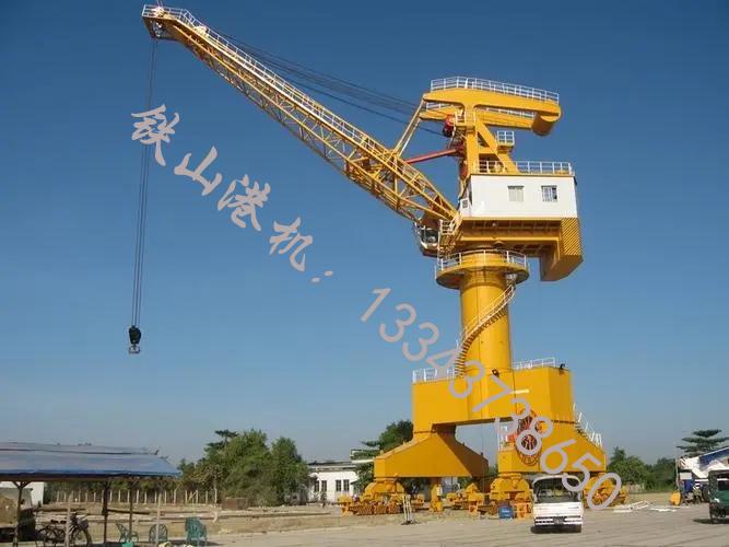 廣東珠海門(mén)座式起重機(jī)廠(chǎng)家單臂架港口門(mén)座起重機(jī)的特點(diǎn)