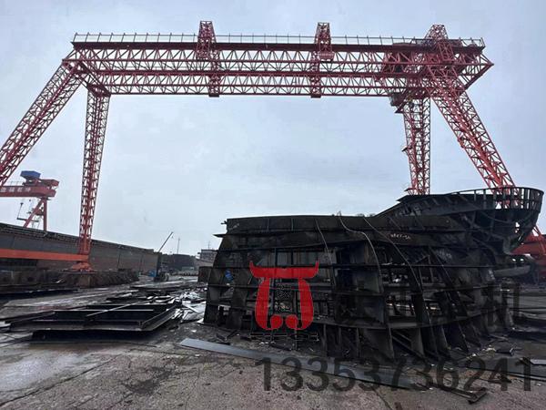山東煙臺(tái)造船門式起重機(jī)廠家造船門式起重機(jī)誠(chéng)信為本、質(zhì)量為生